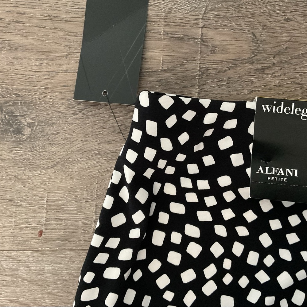 Alfani Black and White Geometric Pants - Picture 4 of 6
